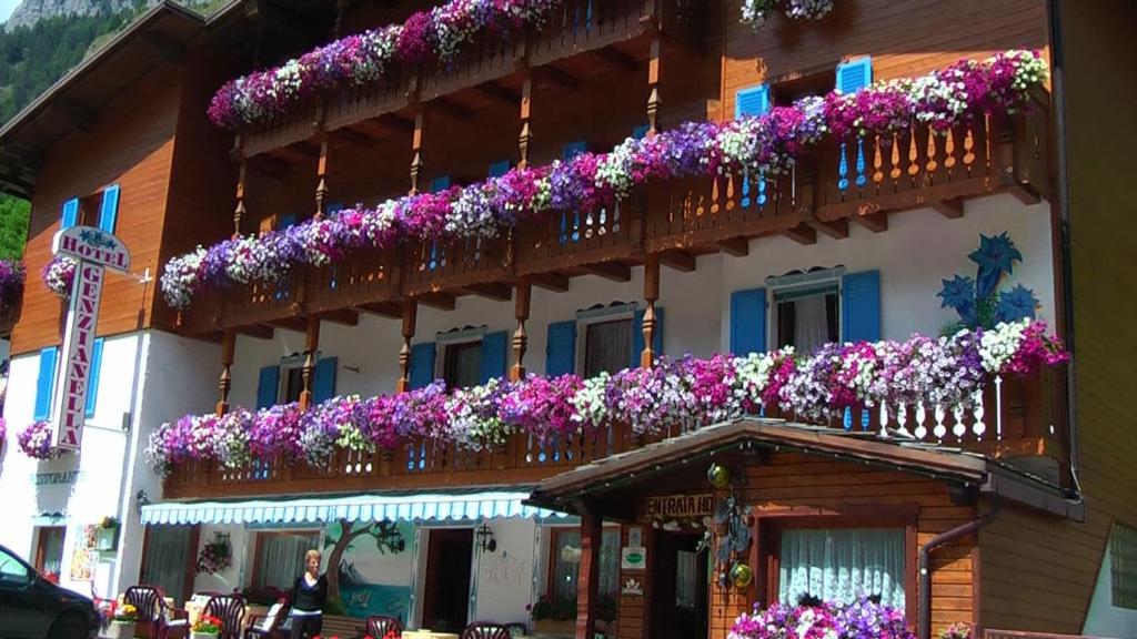 Albergo Genzianella Rocca Pietore Esterno foto